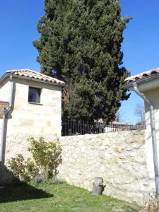 Maisons de vacances Dependance Chateau Le Clouet a 15min de Bordeaux : photos des chambres