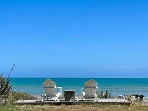 Beachfront Retreat On Revell - Kumara