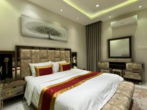 شقة فاخرة غرفتين وصالة النرجس ١٥