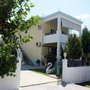 Koletsis Rooms (Villa Koletsis) - Ammoudiá