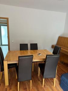 Schöne EG Wohnung mit TV, Wlan und Küche - Maria