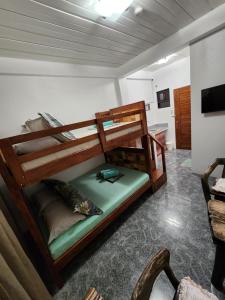 ASHBURNS TRANSIENT Bauang La - BARKADA ROOM, LIMITED PARKING, SELF CHECK-IN, SELF SERVICE