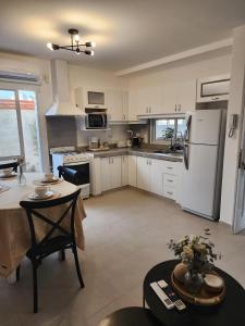 Departamento nuevo con pileta cerca de termas- Rincón Ibirapitá