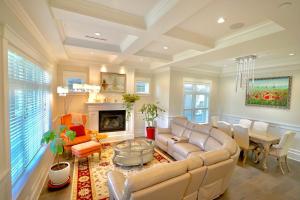 Balaclava Park House close UBC and Downtown