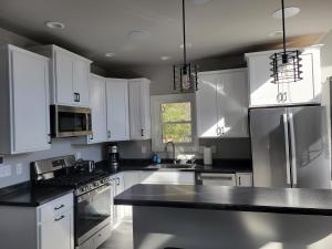 Lake Sherwood Chalet