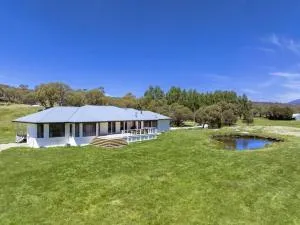 Wombat Creek Crackenback - Corryong