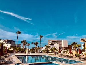 LUX 3 MASTER BDROOM ON SANDY BEACH w NO CLEAINING FEE