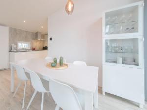 Detached Home in Zeeland with Stunning Views