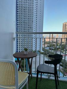 Makati SM Jazz Residence Staycation Condo with balcony