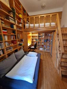 Artlovers flat - Kazinczy street