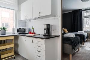 Guestly Homes - 2BR Business & Comfort