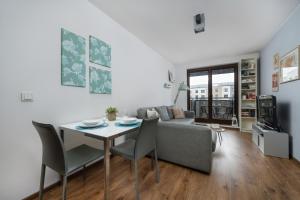 Modern Apartment with Balcony in Wrocław by Renters
