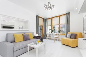 Masarska Bright Studio Old Town Cracow by Renters