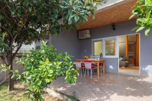 Sea Breeze Apartment