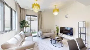 Primestay - Odora 3BR Villa, Damac Hills 2 -  Al Lusaylī Primestay - Odora 3BR Villa, Damac Hills 2 -  Al Lusaylī