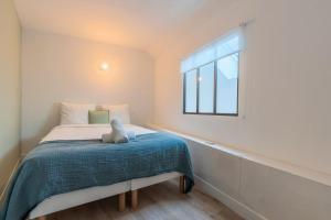 Appartements One bedroom mezzanine apartment, with parking : photos des chambres