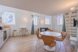 Appartement 1 chambre en mezzanine avec parking