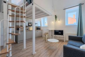 Appartements 1 bedroom duplex apartment, with parking : photos des chambres