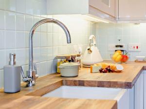 2 Bed in Cirencester 93878