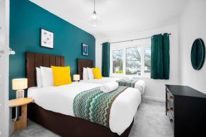 3 Bedroom House - Garden - Parking - Interior Designed - Netflix - Wifi - 52H