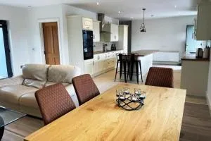 Fossa Retreat - Modern 3 bed house Killarney - Fossa