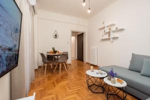 Relax Apartment Under Acropolis