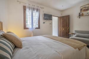 El rincón de la Chiquita & Parking