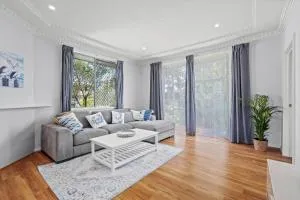 NEW Sailors Cove Pet Friendly - Narara