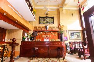 Tan Dat Hoa Hotel & Massage