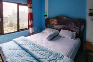 AS Resto,Café & Hotel Mitra RedDoorz