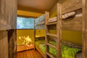 Campings Domaine Les Pastourels : Tente
