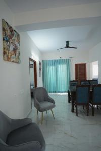 Yellow Bells Serviced Apartments Hitech City