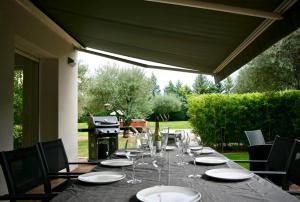 la villa dAriane-piscine-jaccuzi-15 mn Mer