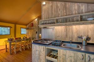 Campings Domaine Les Pastourels : photos des chambres