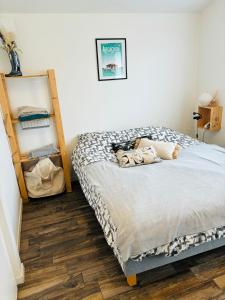 Appartements L'Arcachonaise - Studio cosy avec jardin a Begles : photos des chambres