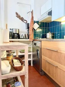 Appartement 3 pers - piscine - clim - parking