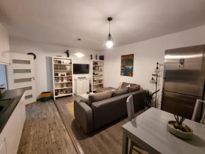 National Arena Retreat, 3 bedroom Stylish, Cozy Flat