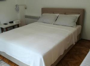 Apartman Olymp Osijek-garaža