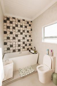 Chawal stays @ Leguan