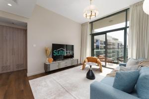 Your modern sophisticated apartment in Dubai Hills
