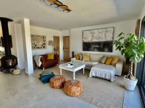 Villas Magnifique villa avec piscine village a pied : photos des chambres