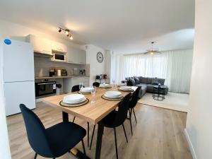 The Modern Chic Haven, La Défense (16), Parking