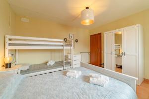 Quadruple Room with Lake View