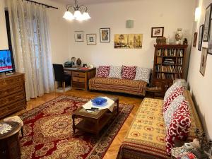 Noemi City Apartments