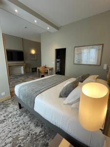 Hotels Hotel Le Cercle : photos des chambres