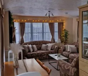 Sunshine Atlas Glamping Retreat - Jaywick Sands