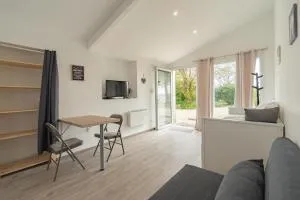 Au petit chez nous - 热莫扎克