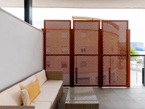 Holi-Rent Pobladores