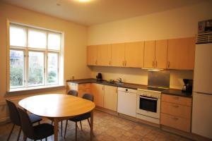 (id 055). Finlandsgade 41. First floor