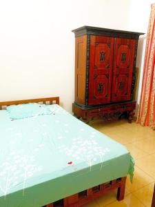 Matara Near Polhena & Mirissa Three Story House